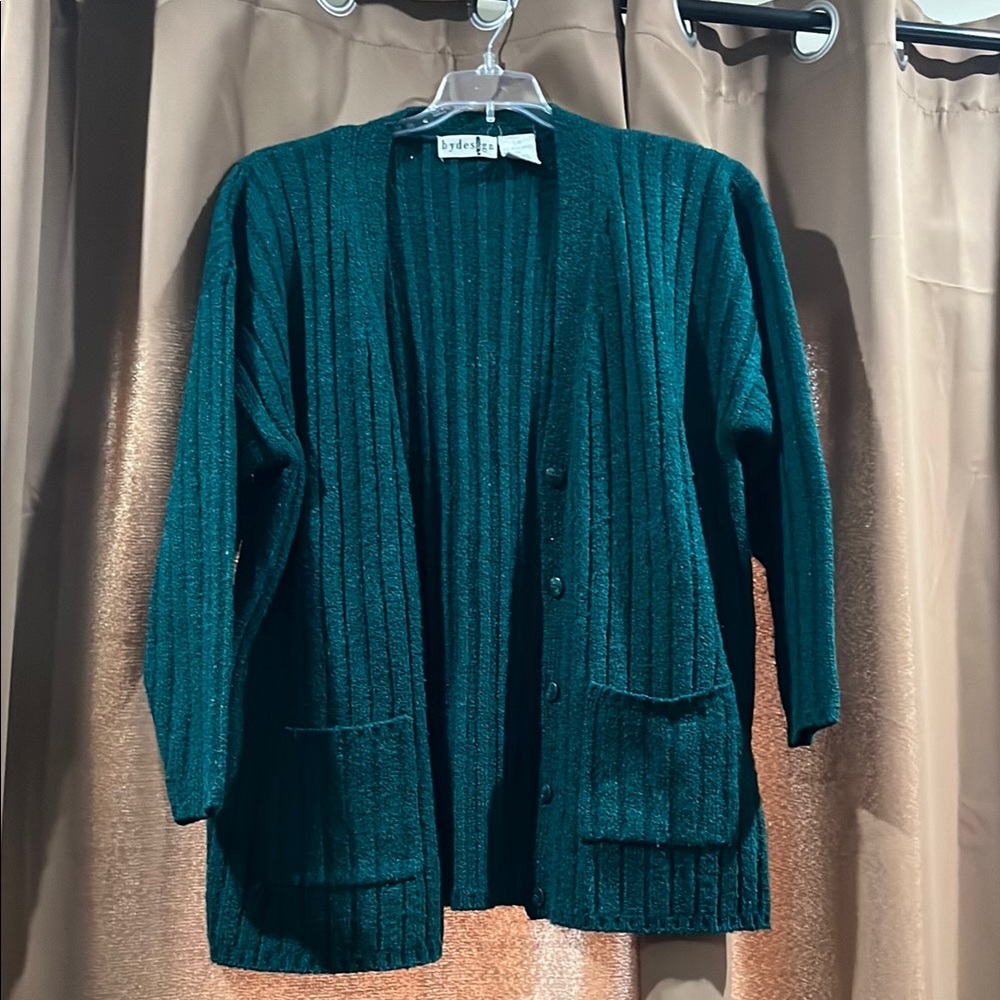 Stylish Green Cardigan Sweater